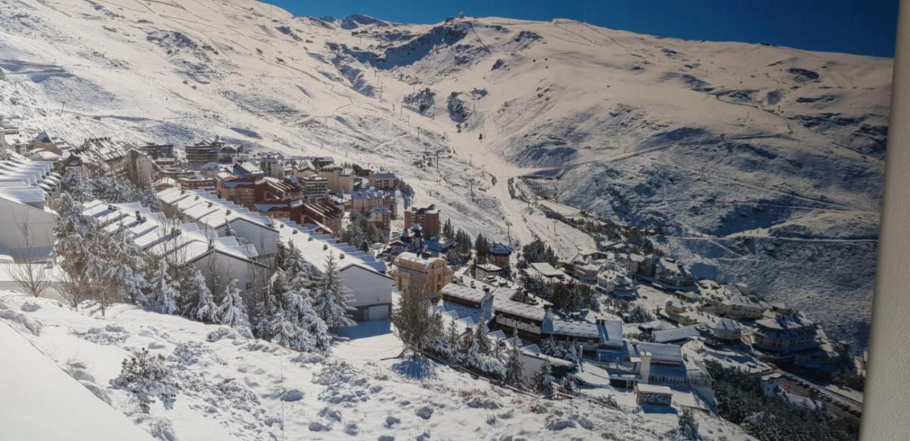 Estudio Premium Sierra Nevada Luaran gambar